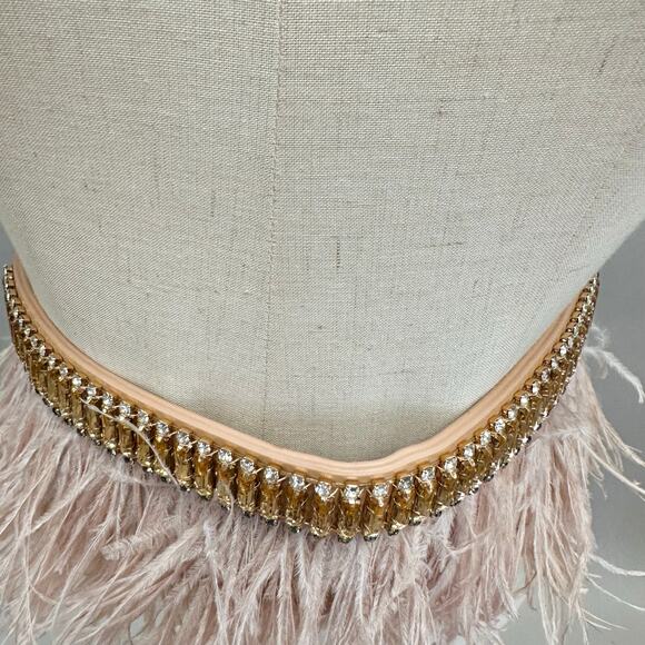 BCBGMAXAZRIA Ostrich-Feather Statement Belt One Size Bare Pink Adjustable NWT - Picture 6 of 16